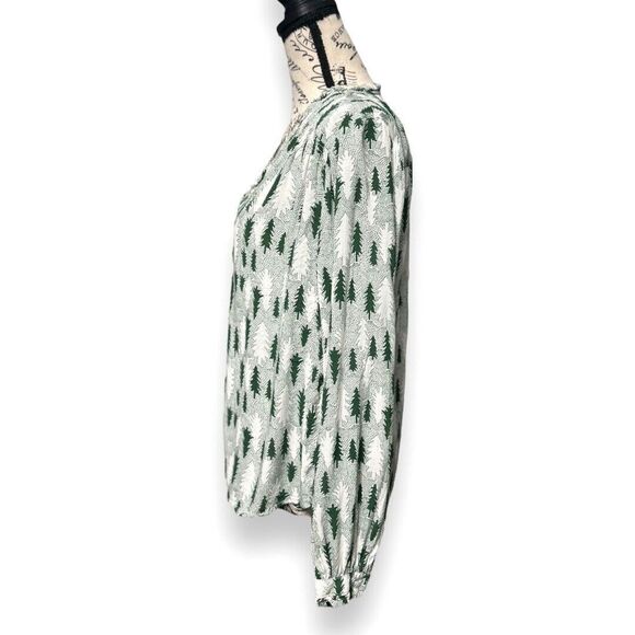Maeve Anthropologie 4 Green White Blouse Holiday Whimsical Cottagecore Flowy Top - Picture 7 of 12